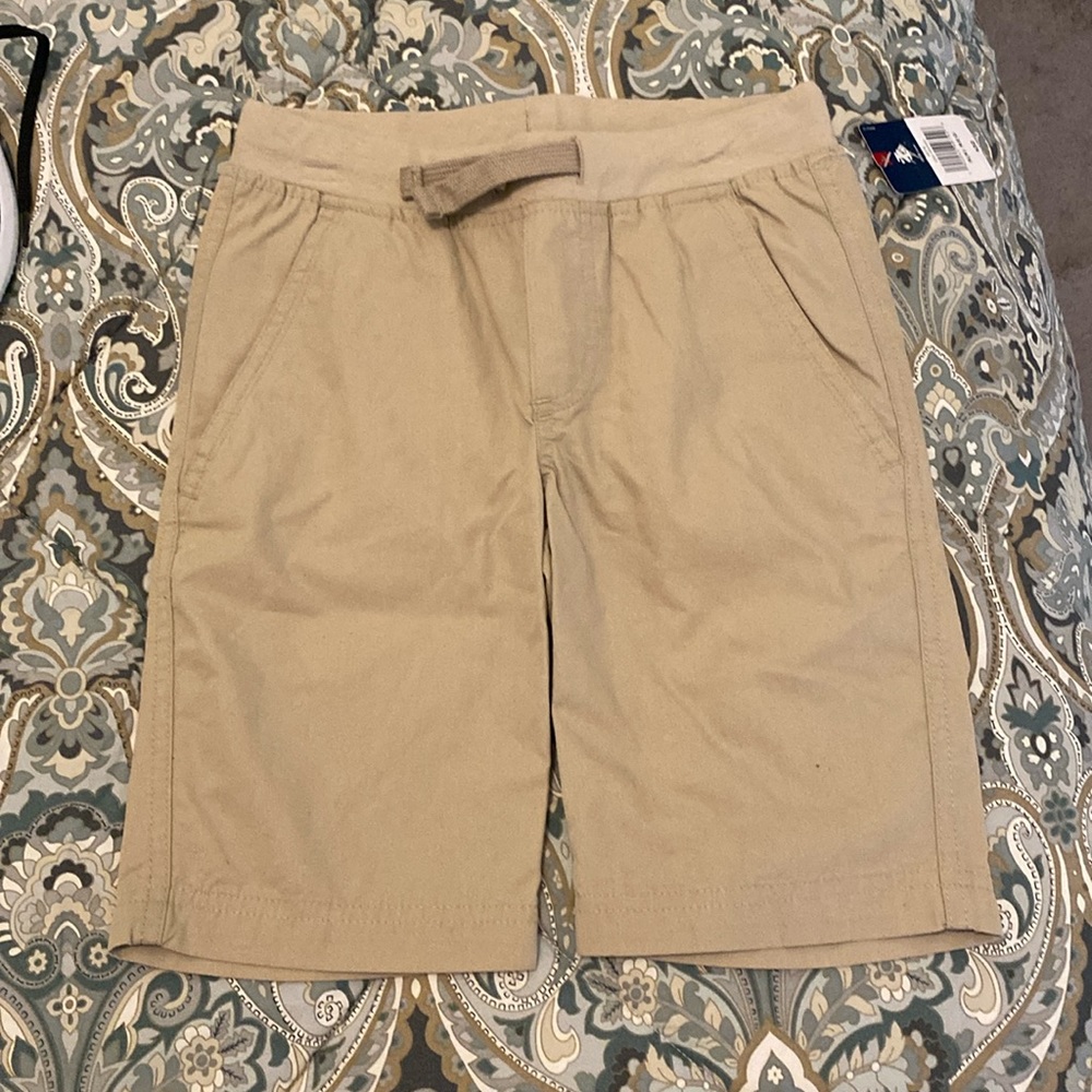 Boys shorts NWT